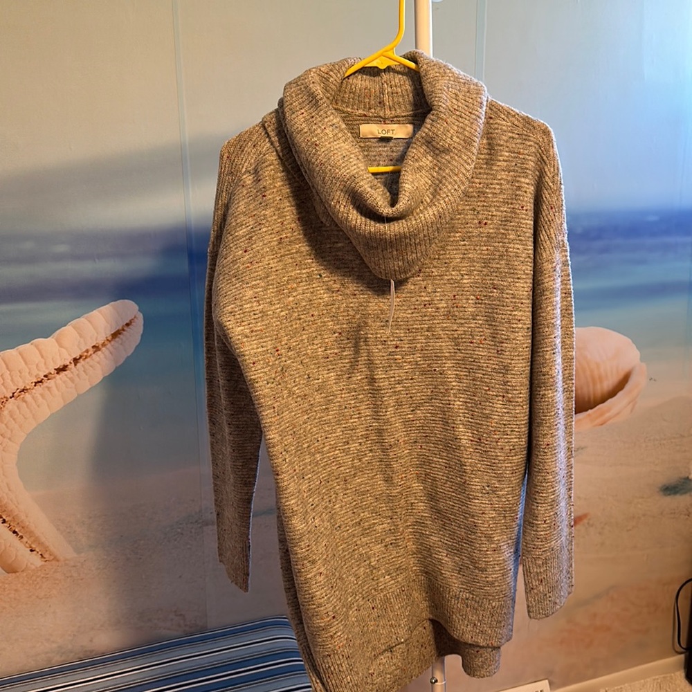 Light weight cowl sweater